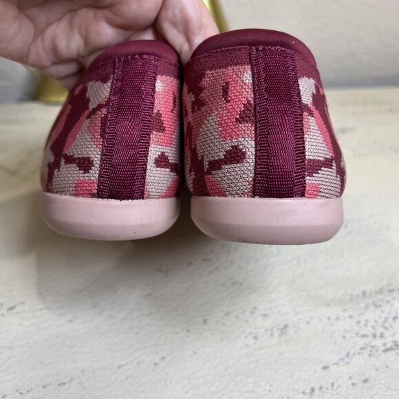 Clarks Cloud Steppers Women's Carly Dream Camo Knit Slip On Flats Size 9.5W - Picture 6 of 7